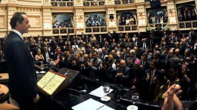 Scioli inaugura las sesiones ordinarias de la Legislatura bonaerense