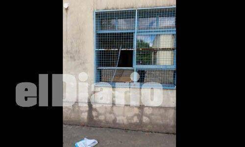 Robo en la Escuela 9 de Lagomarsino
