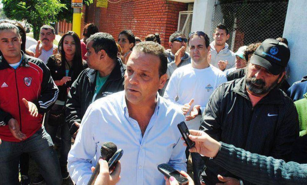 Contin�an los reclamos a la multidenunciada Edesur por los sucesivos cortes de energ�a en Quilmes