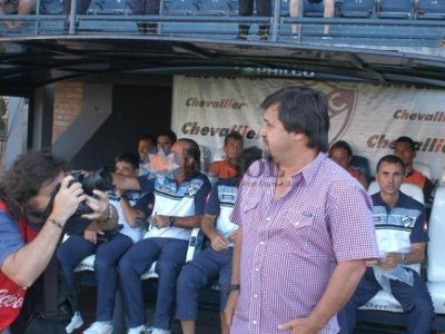 Con remiendos al Viaducto