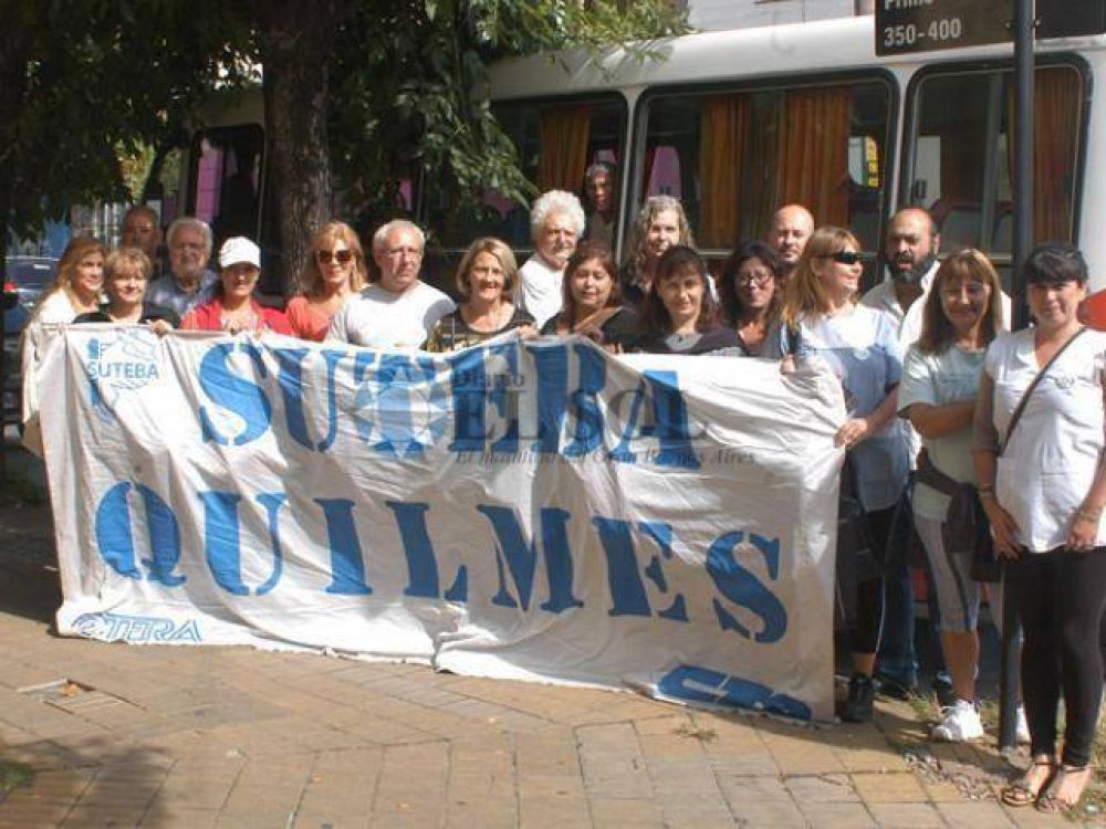 Alta adhesi�n al paro docente