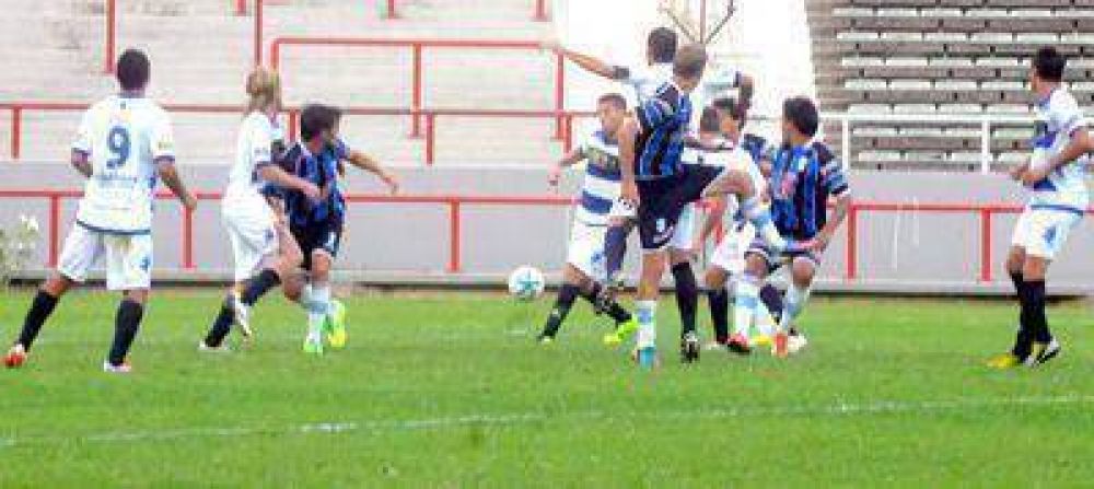 Uni�n y Alvarado igualaron sin goles
