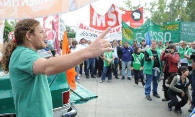 De paro: estatales pidieron �paritarias libres y sin techo�
