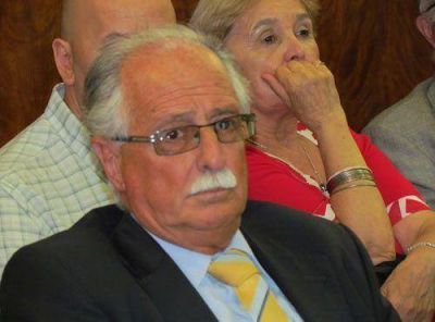 Municipalidad: �Se gastan 30 millones de pesos en horas extras�