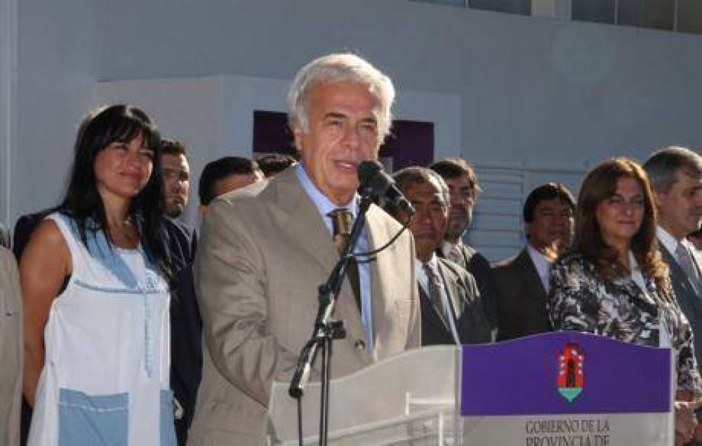 De la Sota: enojado no, triste