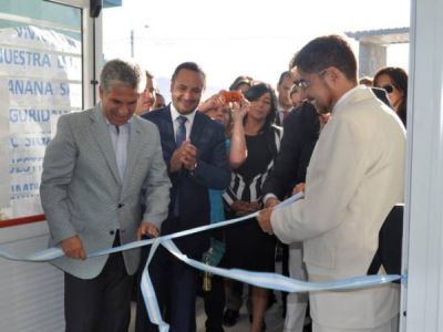 Inauguraron una escuela multiling�e en el norte de la ciudad