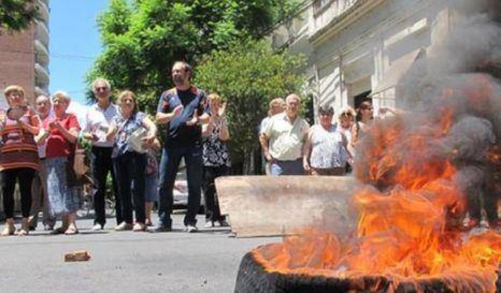 Crecieron los cortes de calles en febrero