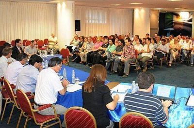 La conciliaci�n del gobierno y los docentes pas� a un cuarto intermedio