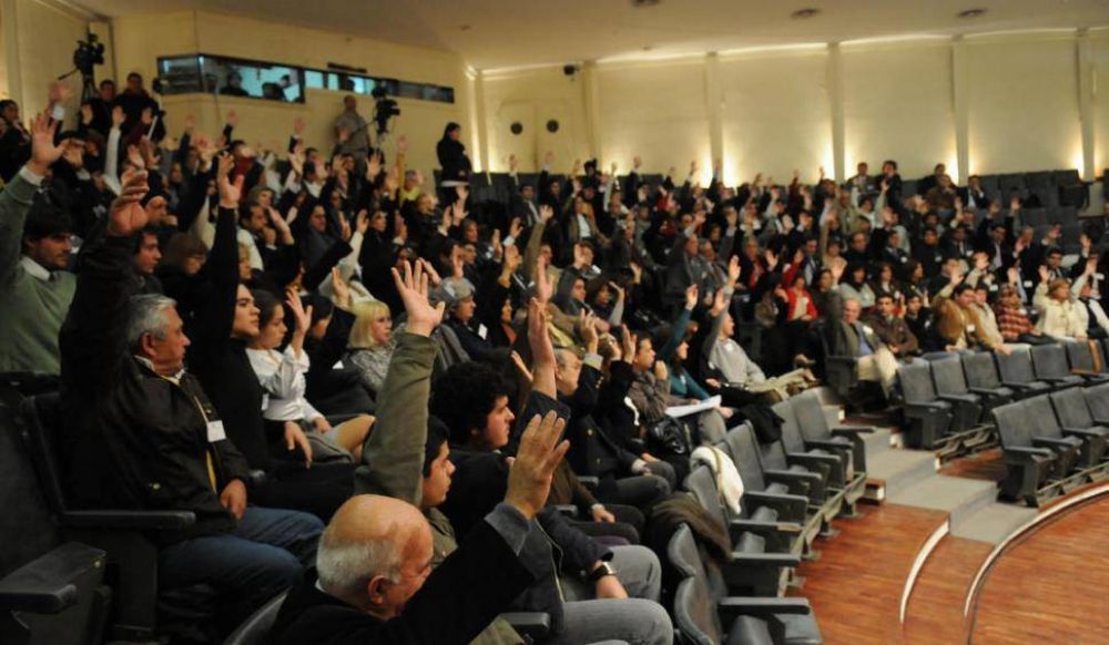 Marzo muestra las primeras fechas clave del calendario comicial