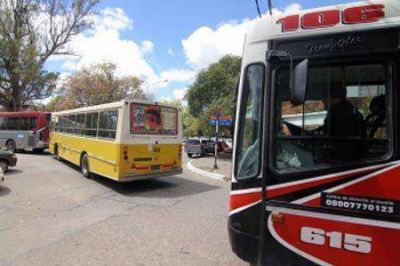 Aseguran que desde mayo no se podr� viajar en colectivo sin la Tarjebus