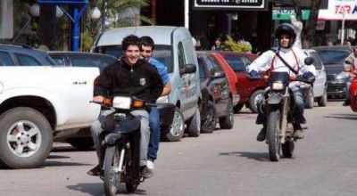 Lanzan fuerte control de uso del casco en el Gran Resistencia