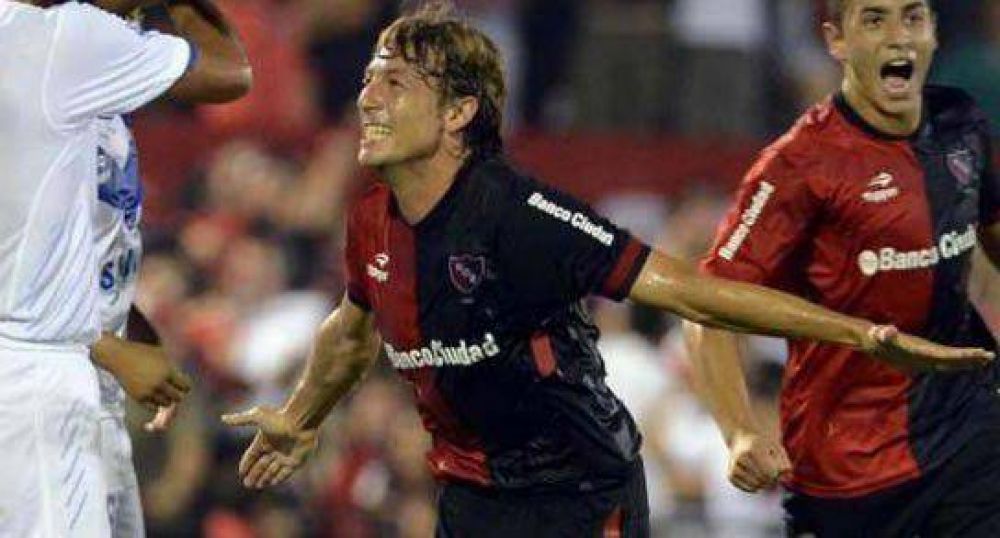 Newells gole� a V�lez en Rosario