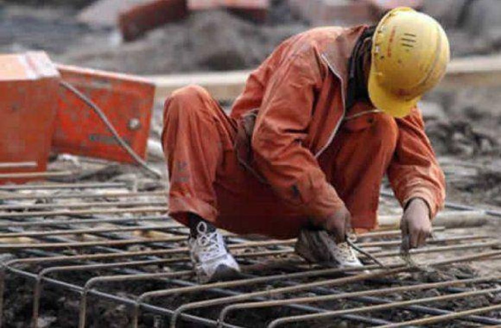 Baja el empleo informal en TdF lleg� al 11,1%