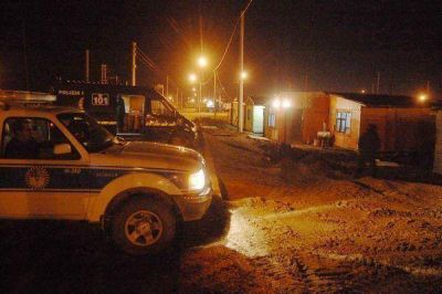 Taxista fue asaltado por tres sujetos en los asentamientos