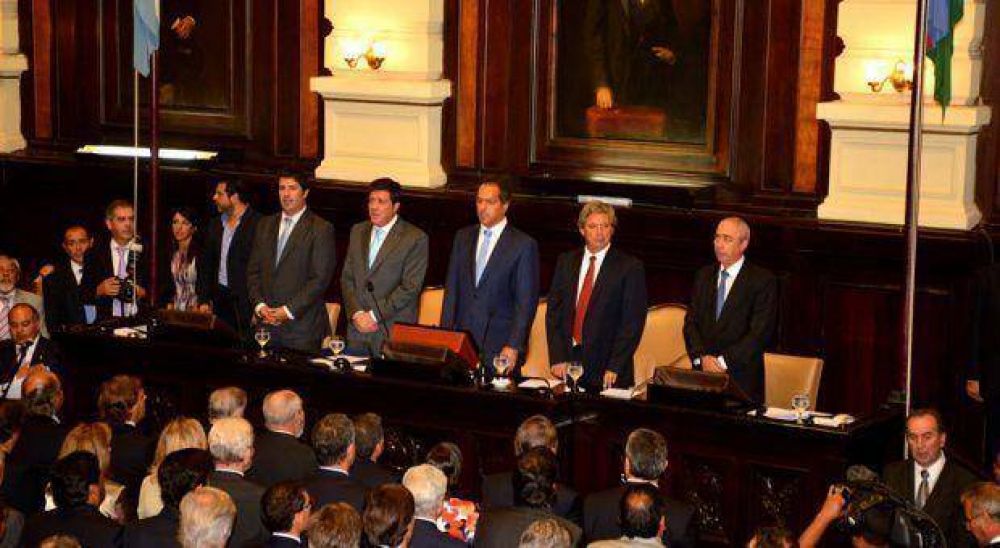 Sin grandes anuncios, Scioli ratific� su alineamiento con La Rosada y anunci� �la hora del desarrollo�
