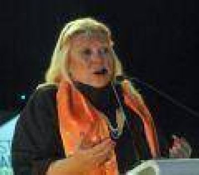 Carri� contra todos: le apunt� al nuevo C�digo Penal y tambi�n a Massa
