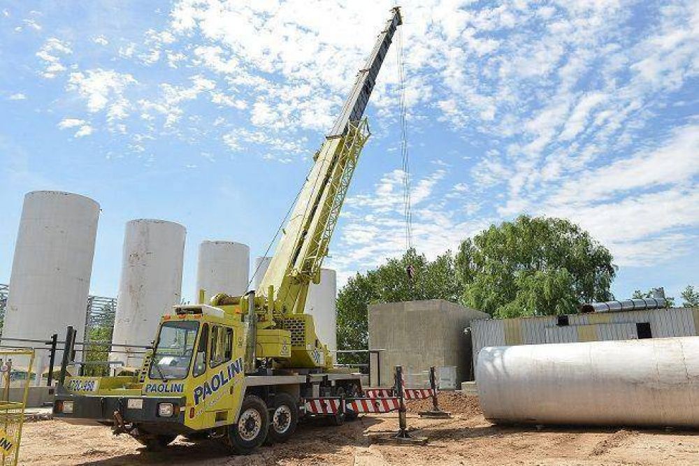 Construyen las Plantas Municipales de Biodiesel y de Aceite Mineral