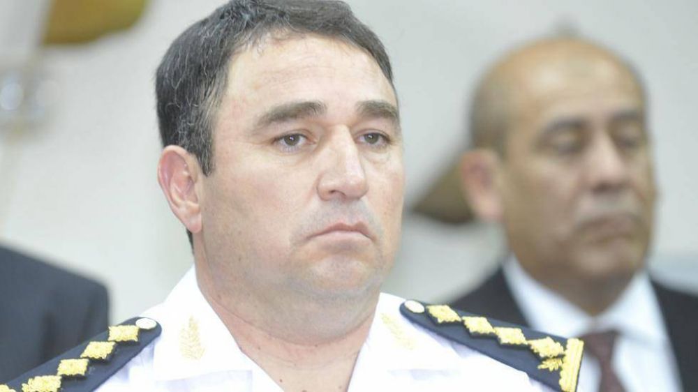 El jefe de Polic�a cobra casi como la Presidenta