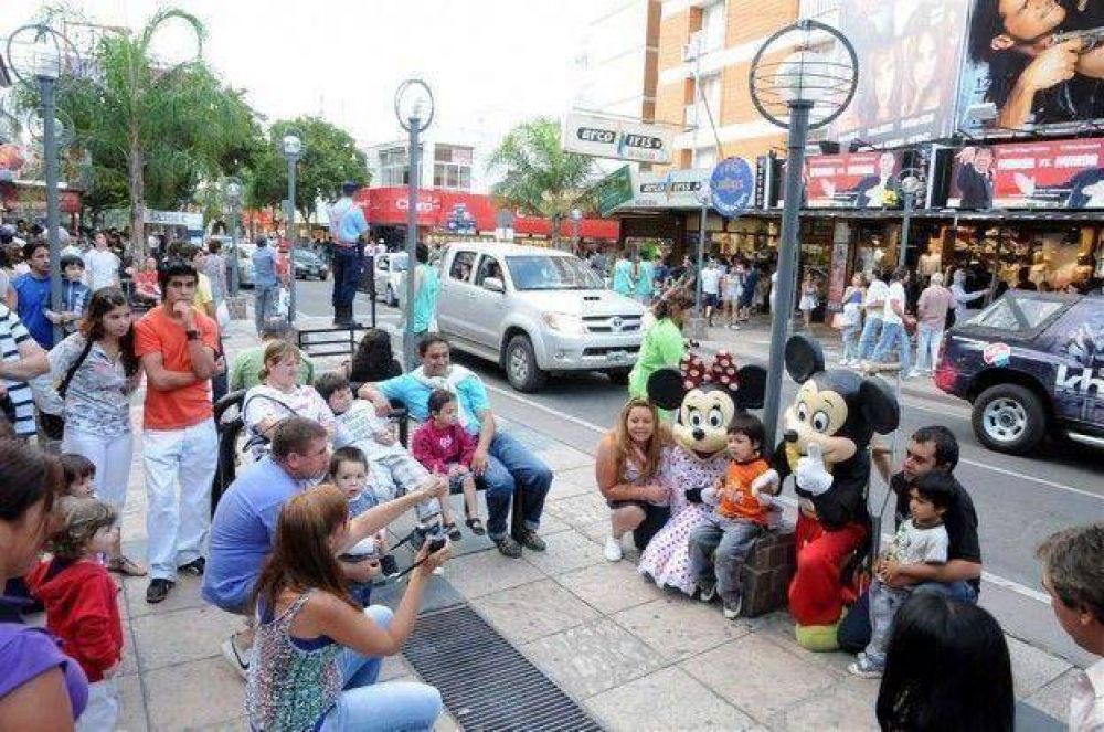 Carlos Paz busca seducir a los turistas del interior cordob�s