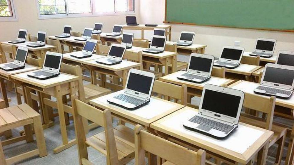 Entre 13 a 16 mil alumnos de primer a�o recibir�n las computadoras del Conectar Igualdad