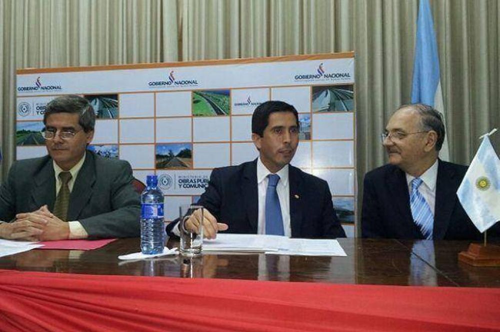 Firman convenios para factibilidad de optimizaci�n de conectividad territorial