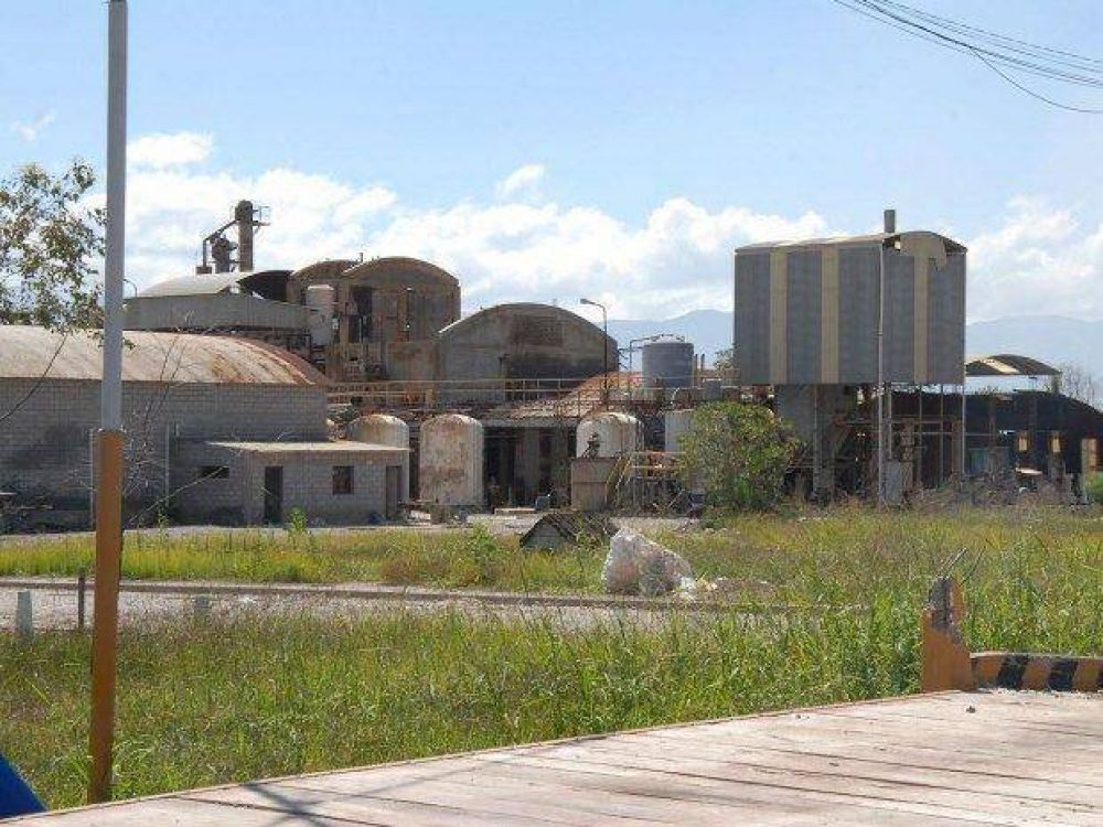 Planta de Electroqu�mica El Carmen sigue tomada