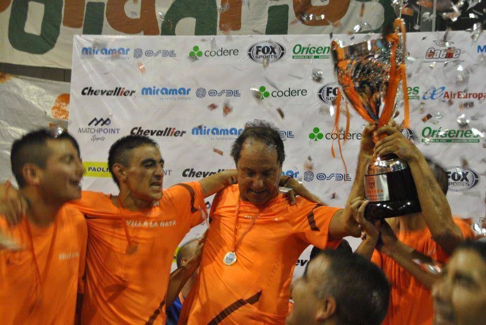 Scioli lleva su equipo a Mendoza para jugar en la Vendimia