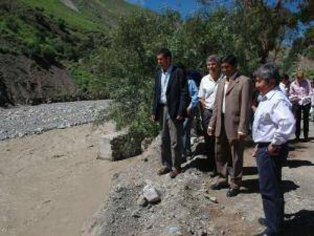 Lino Flores: �No perdimos ni un cent�metro de nuestra tierras�