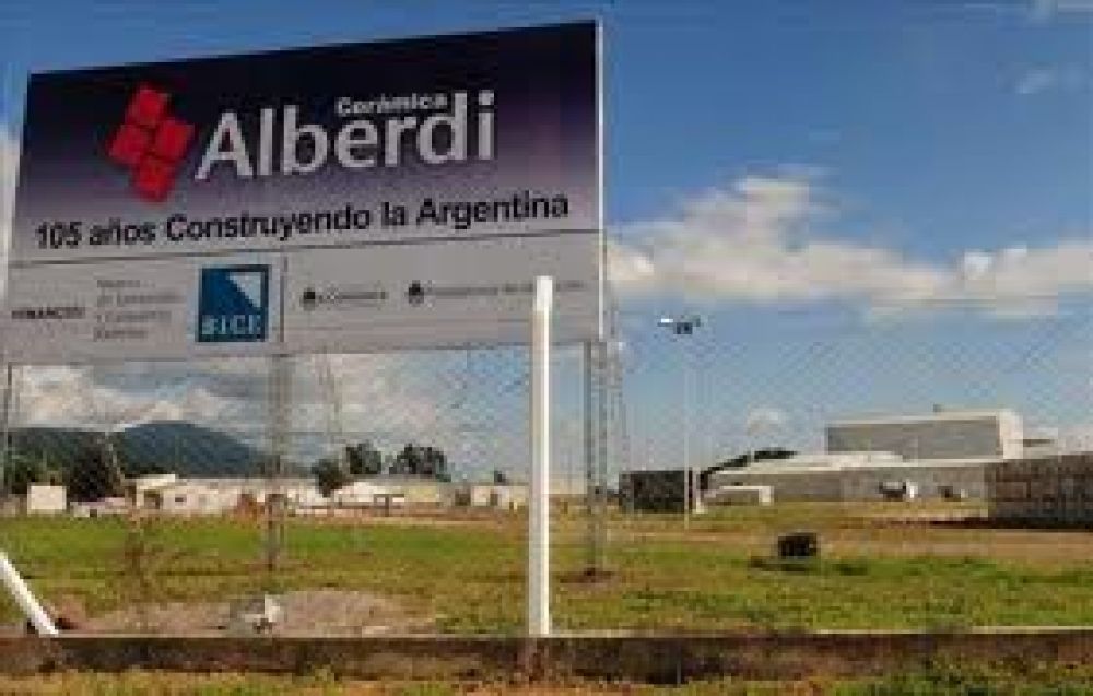 Los trabajadores de la Cer�mica Alberdi no acataron la conciliaci�n obligatoria