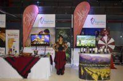 Los atractivos tur�sticos salte�os se promocionan en la Fiesta Nacional de la Vendimia