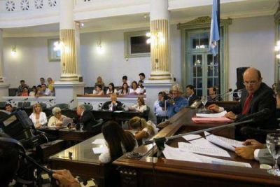 Los senadores, con las maletas listas para visitar los esteros del Iber�