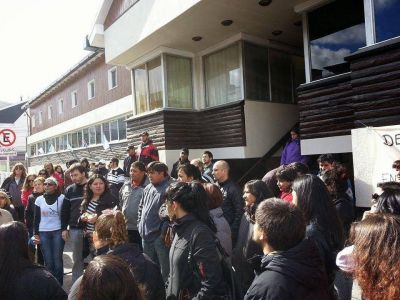 Reclamo y movilizacion del escalafon seco en Gobierno