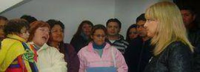 Liliana Fellner entreg� pensiones para beneficiarios de capital 