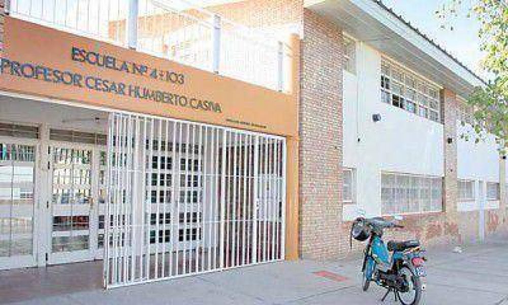 Antes del comienzo normal de clases, la DGE cerr� 35 cursos en la provincia