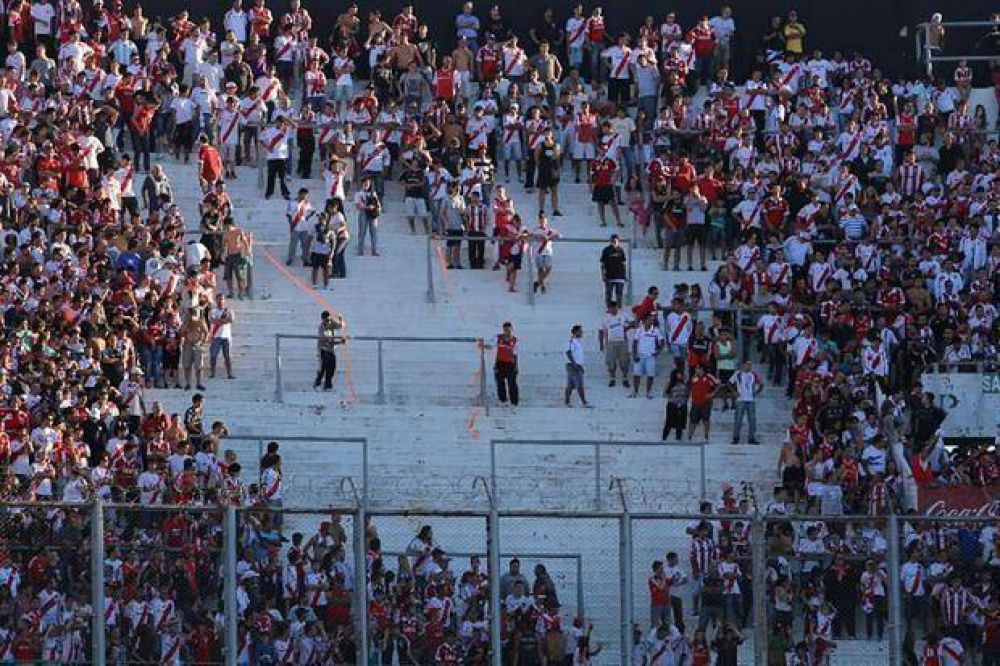 Alerta en el Monumental: en River temen un nuevo cruce entre barrabravas