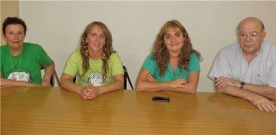 Tres bibliotecas bolivarenses celebrar�n "Juntas a la par" el D�a de la Mujer
