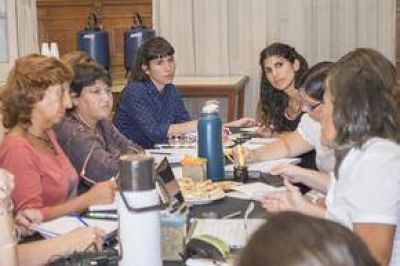 Avanza la conformaci�n del Centro de Desarrollo Regional Universitario Pampeano Bonaerense