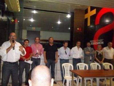 El massismo lanz� la campa�a de recolecci�n de firmas en rechazo a la reforma del c�digo penal