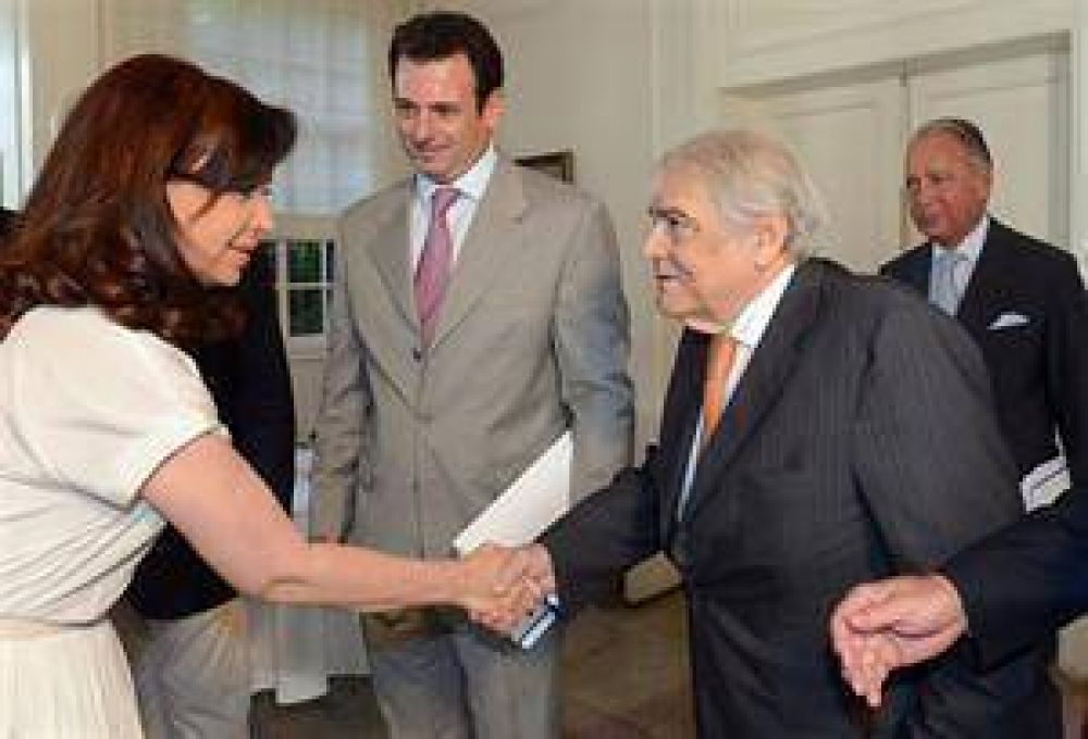 La Presidenta pidi� a la UIA limitar los aumentos salariales