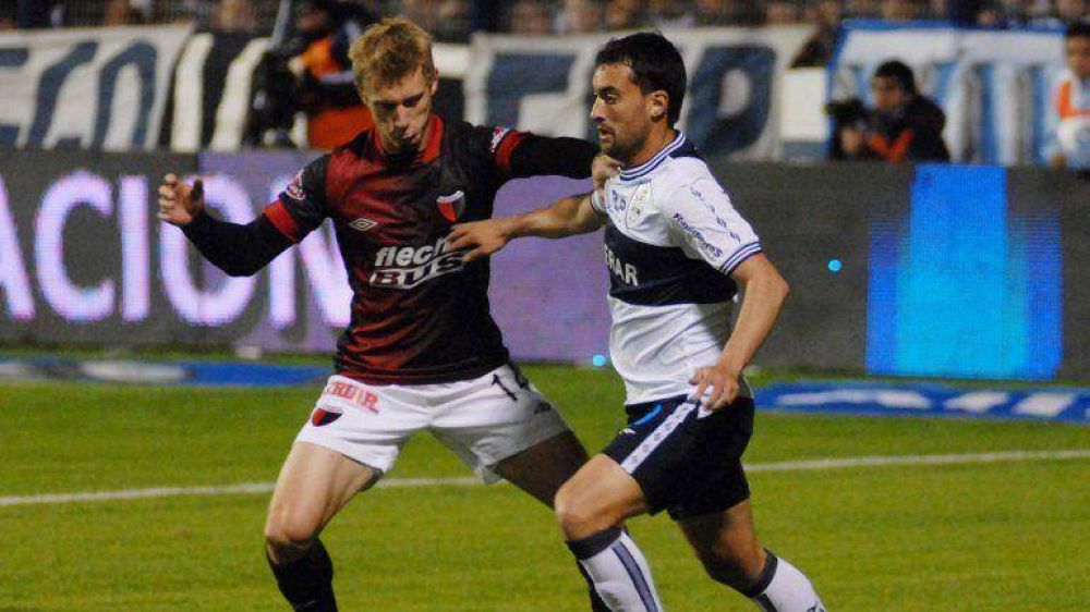 Col�n quiere mantener el liderazgo ante Gimnasia LP
