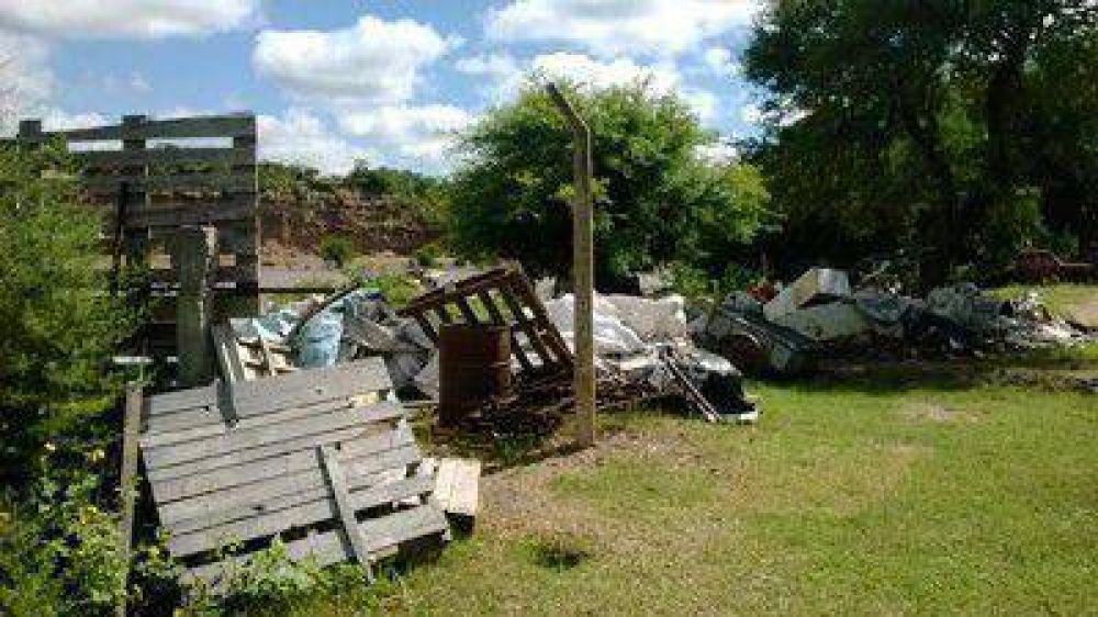 El desborde del r�o Ctalamochita desnud� la pobreza de algunos vecinos