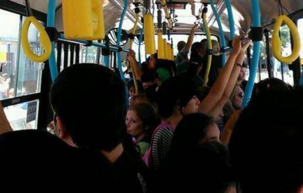 Sistema de transporte urbano: siguen los reclamos por los recorridos