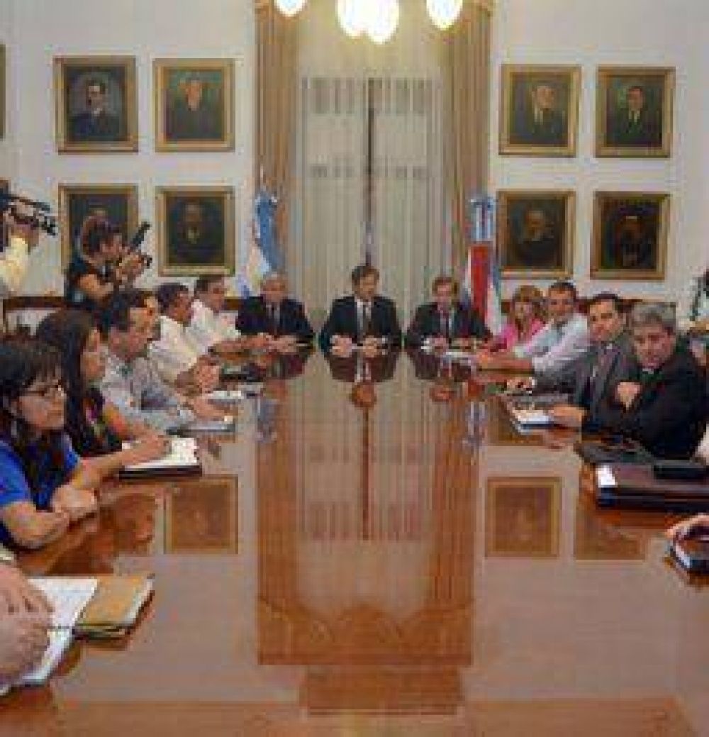 Entre R�os mejor� la oferta a los docentes