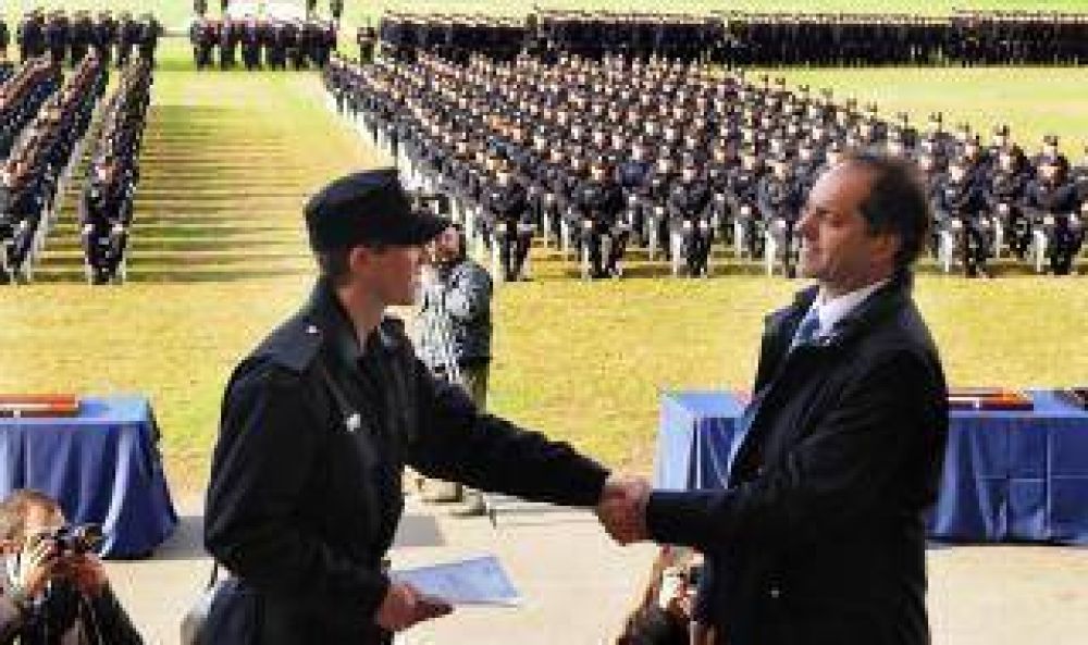 Provincia sigue impulsando Campa�a de Ingreso a la Polic�a bonaerense