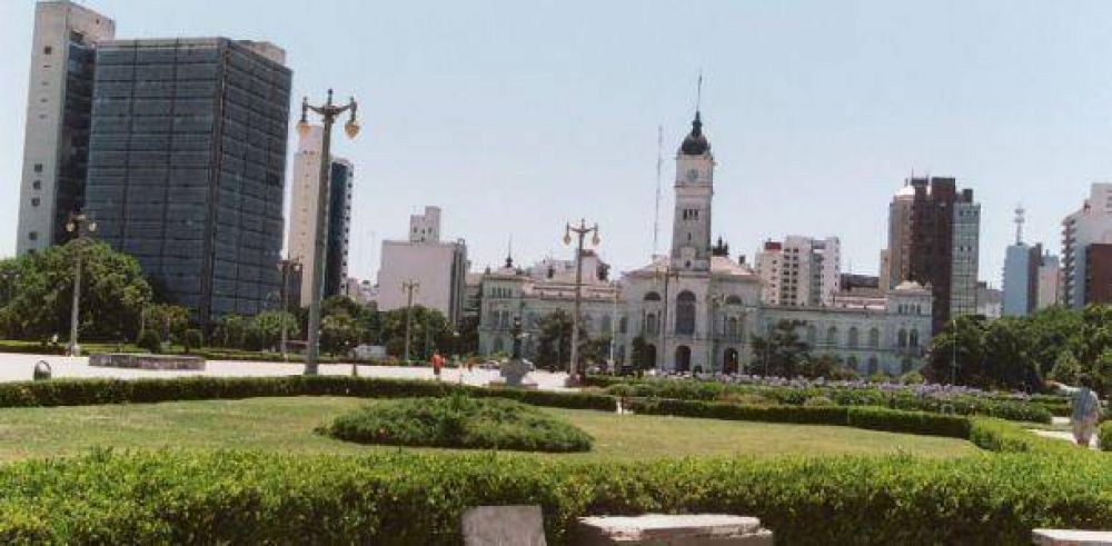 Brutal asalto al hijo de un Juez en Plaza Moreno