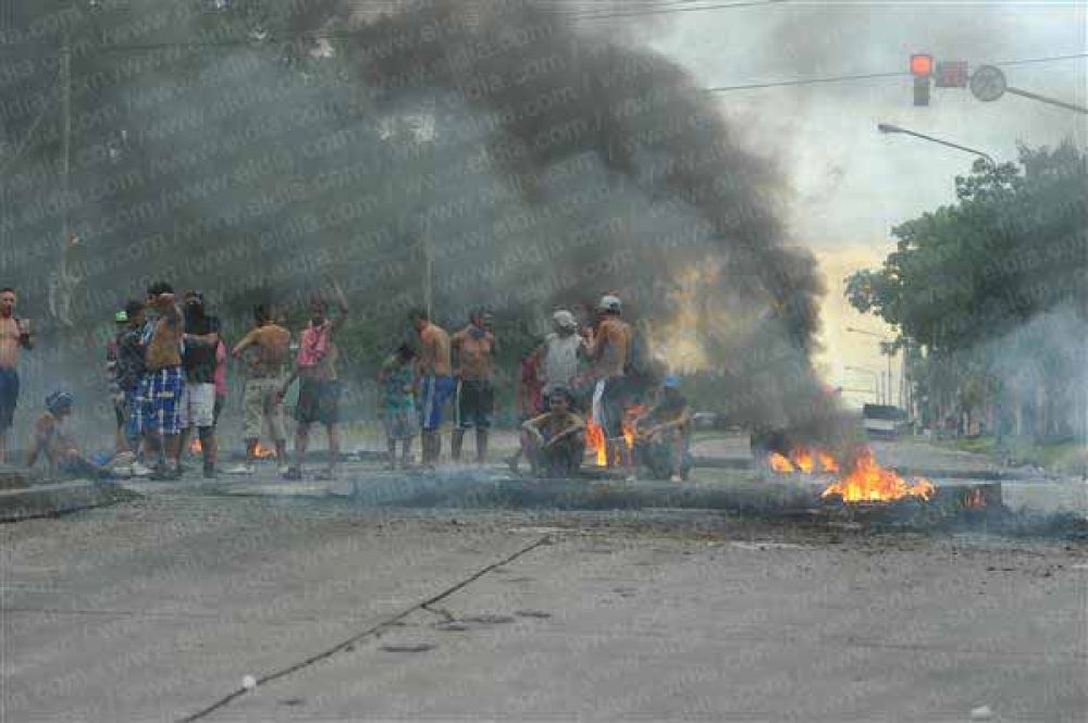 Por protestas, hay un promedio de 2 cortes de calle por da en La Plata