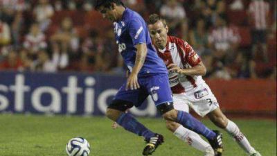 Atl�tico pudo ser goleado y salv� la noche con dos golazos