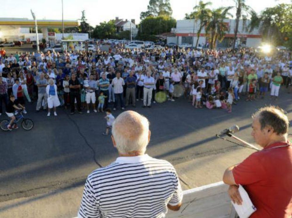 Vecinos de Fisherton, Aldea, San Eduardo y zonas aleda�as exigen m�s seguridad