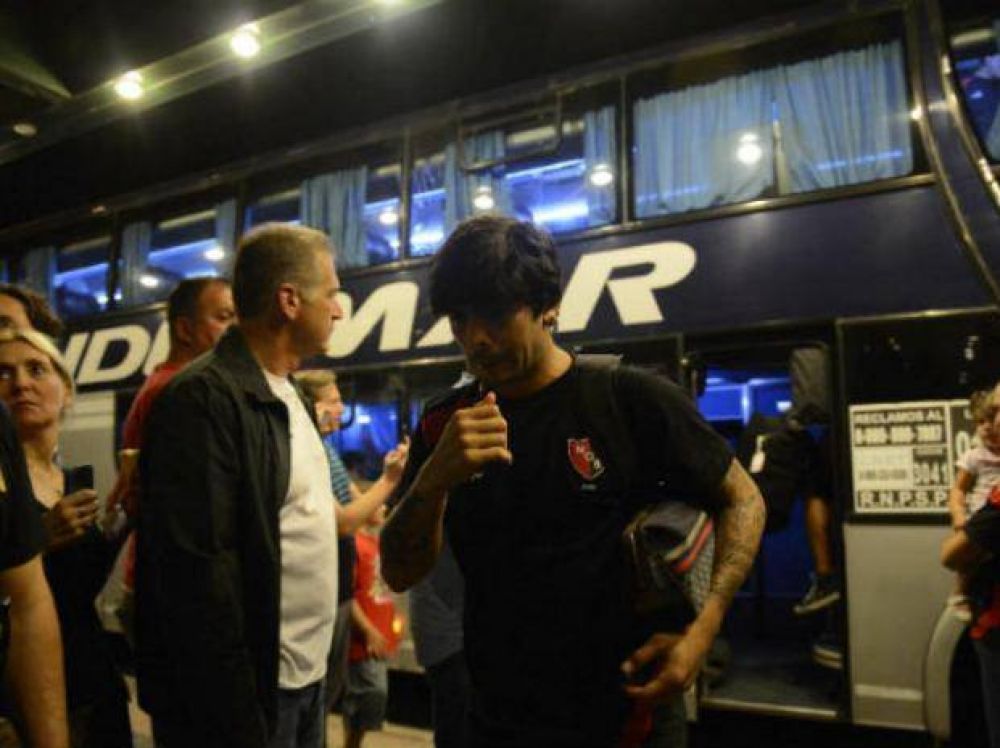Newell's quiere apuntalar su escalada ante Olimpo con las vueltas de Maxi y Banega