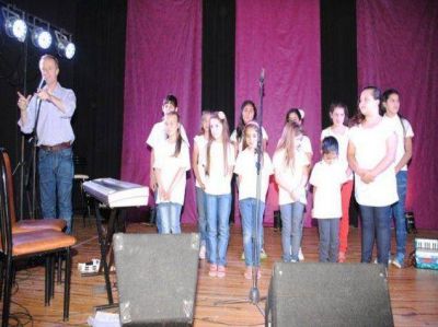 Abren inscripciones para cursos, talleres y elencos municipales